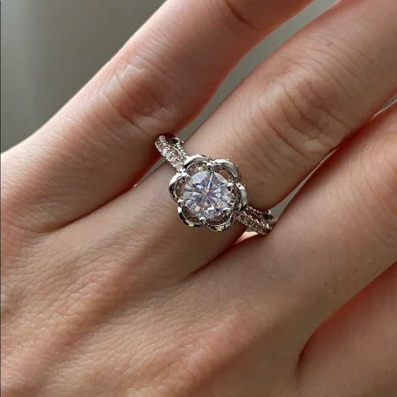 Silver Rings Round Cut White Sapphire Wedding - Picture 11 of 11